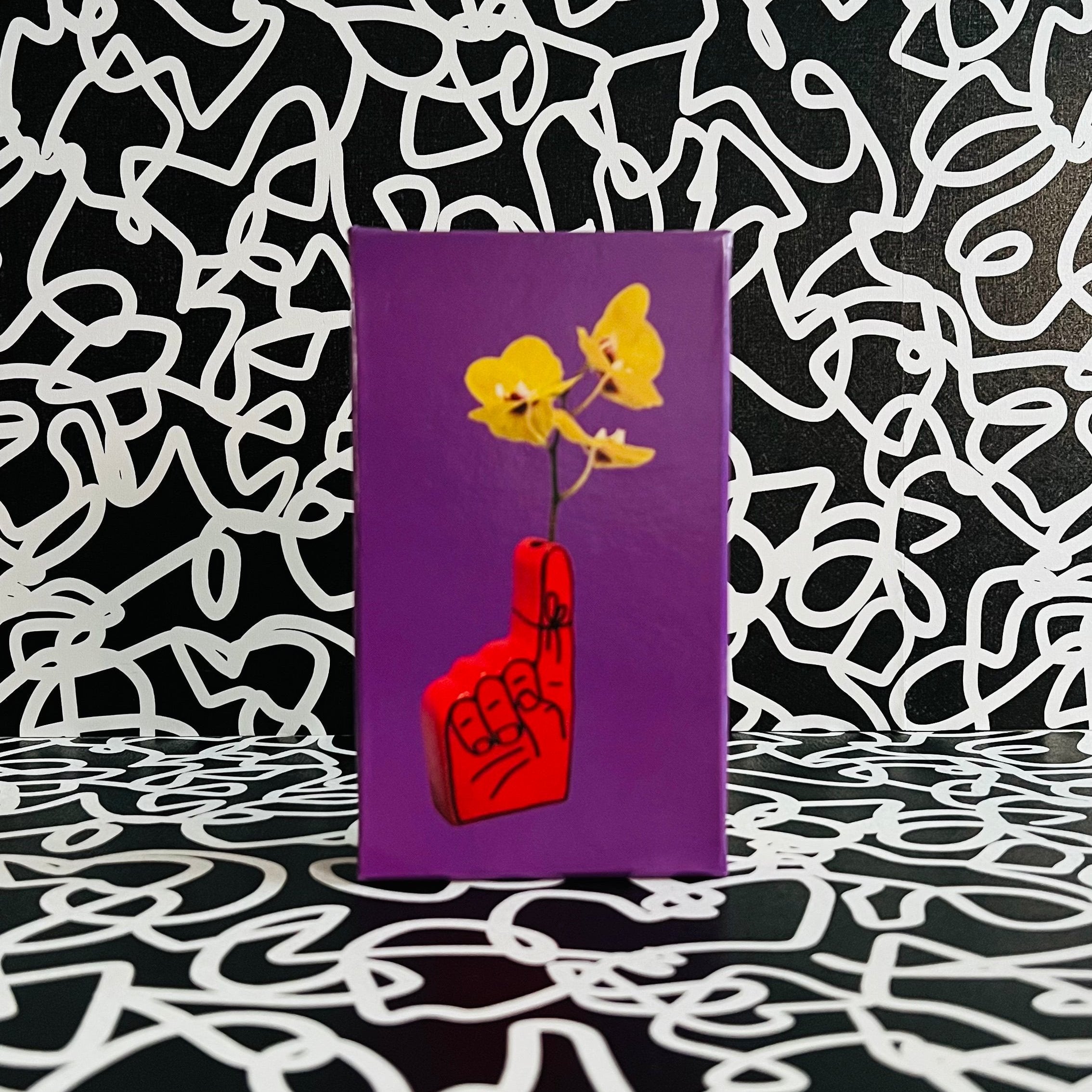REMEMBER CERMANIC BUD VASE x ADAM JK