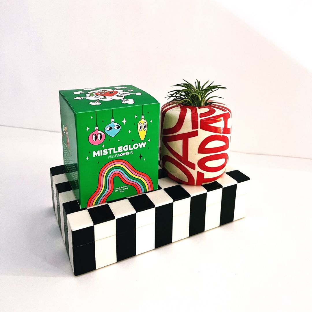 QUEER DISCOVERY BOX 002