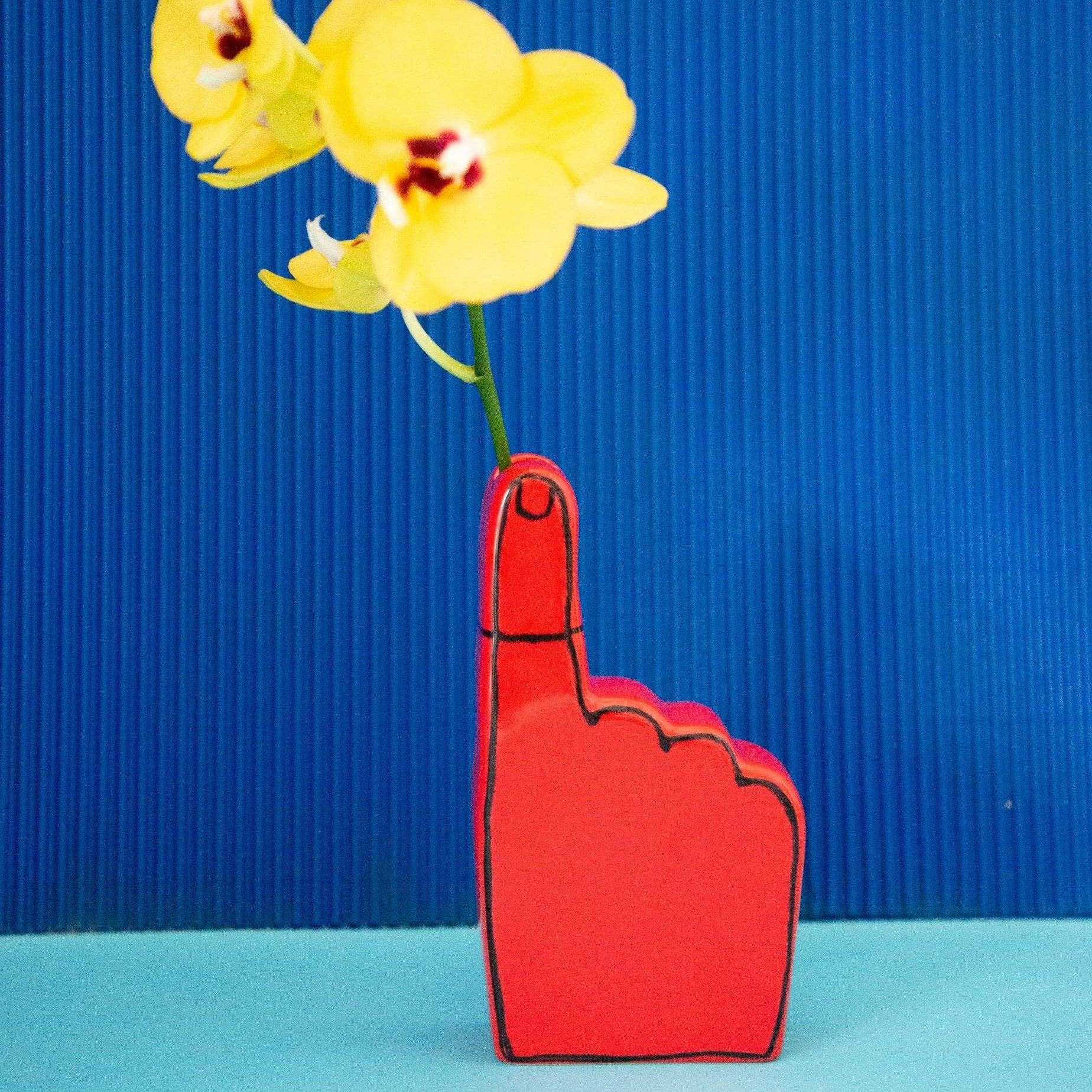 REMEMBER CERMANIC BUD VASE x ADAM JK