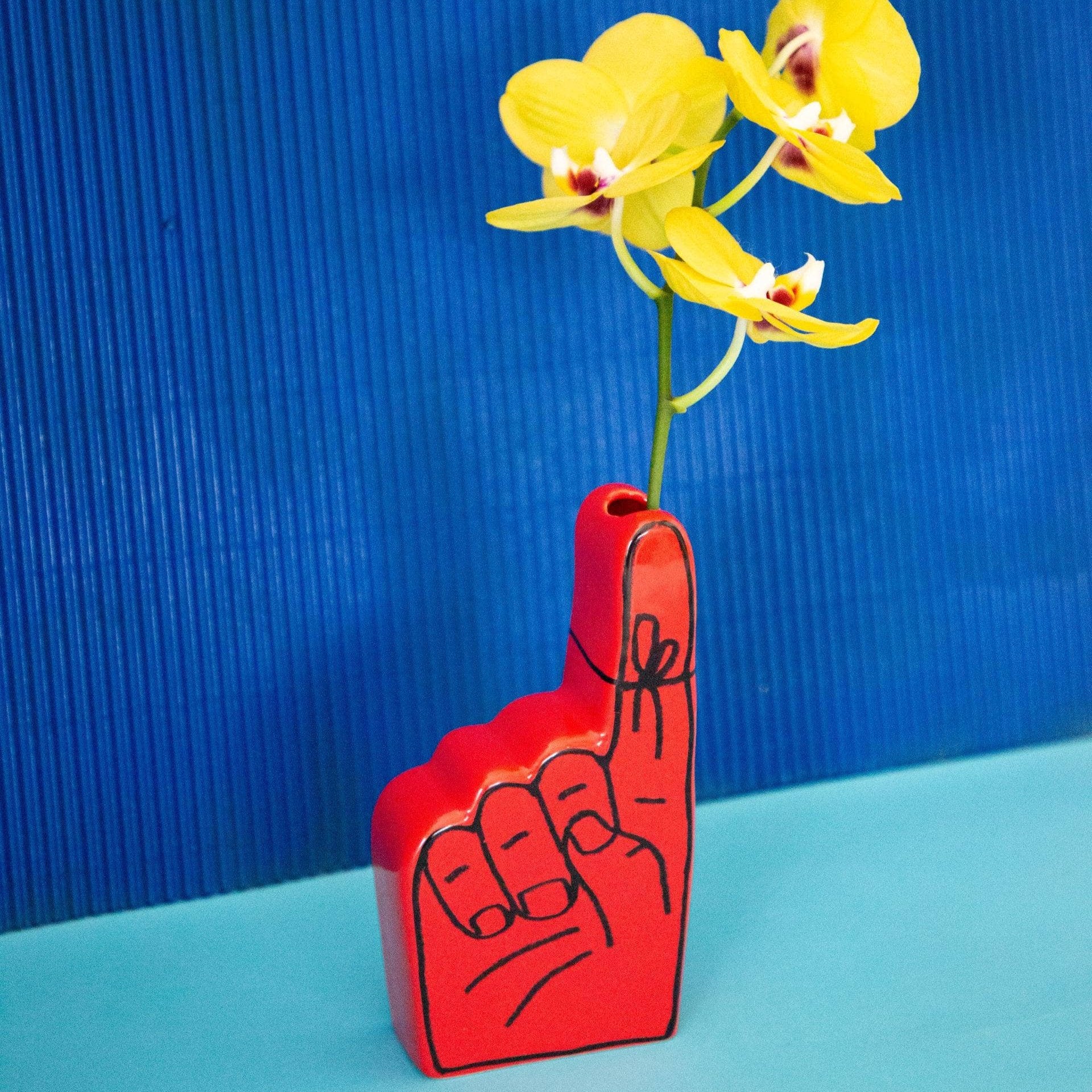 REMEMBER CERMANIC BUD VASE x ADAM JK
