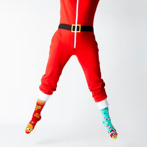 CHRISTMAS & GINGERBREAD MISMATCHED SOCKS