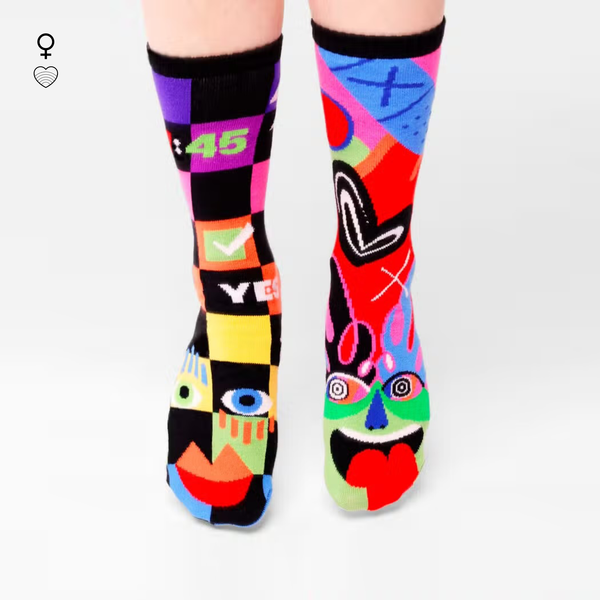 PLANNER & SPONTANEOUS MISMATCHED SOCKS